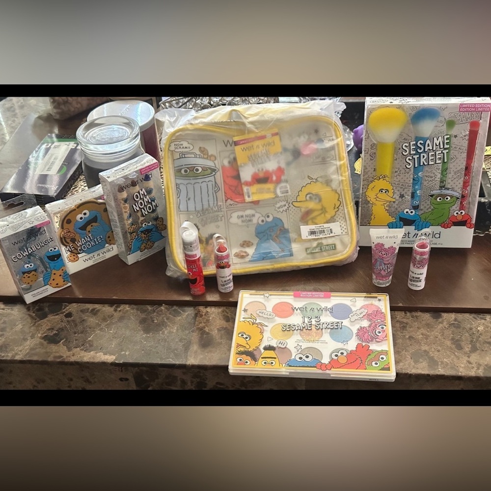 Sesame Street wet and wild limited edition BAG and MAKEUP!